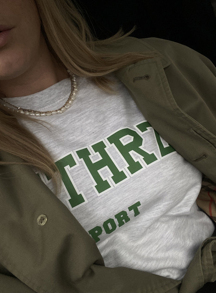 College sweater green – ESTHRZ THE LABEL